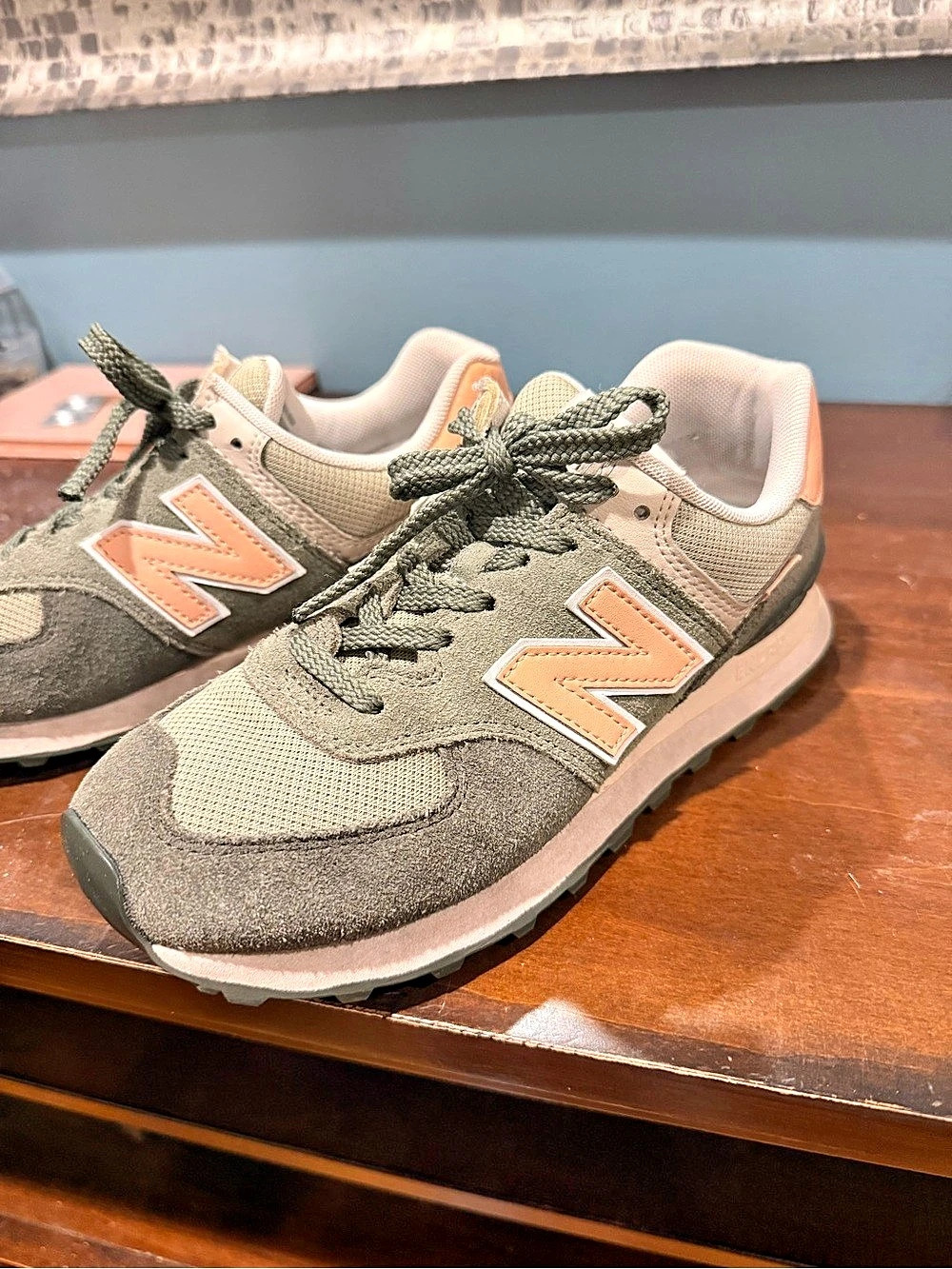 New Balance 574 Nimbus Cloud / Peach Glaze Sneakers